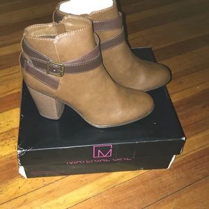 Women’s booties size 8.5 brand new